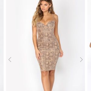 Karolina Midi Dress - Tan